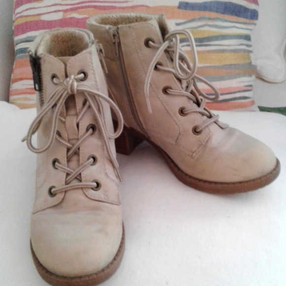 Pop Girls Light Tan Ankle Boots - Picture 1 of 7